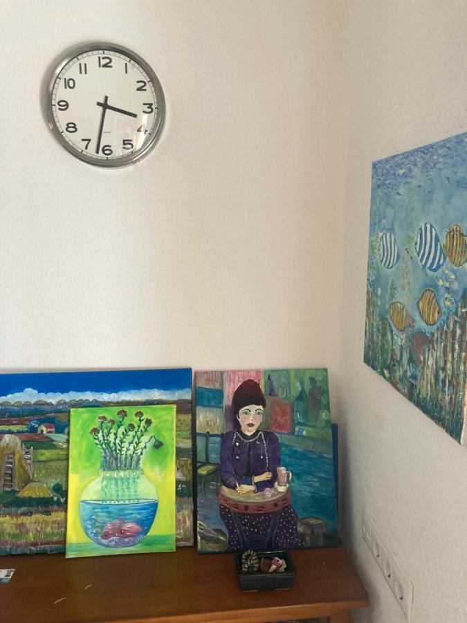 Homestay Privada En Casa Tranquila En Cerca De Sitges
