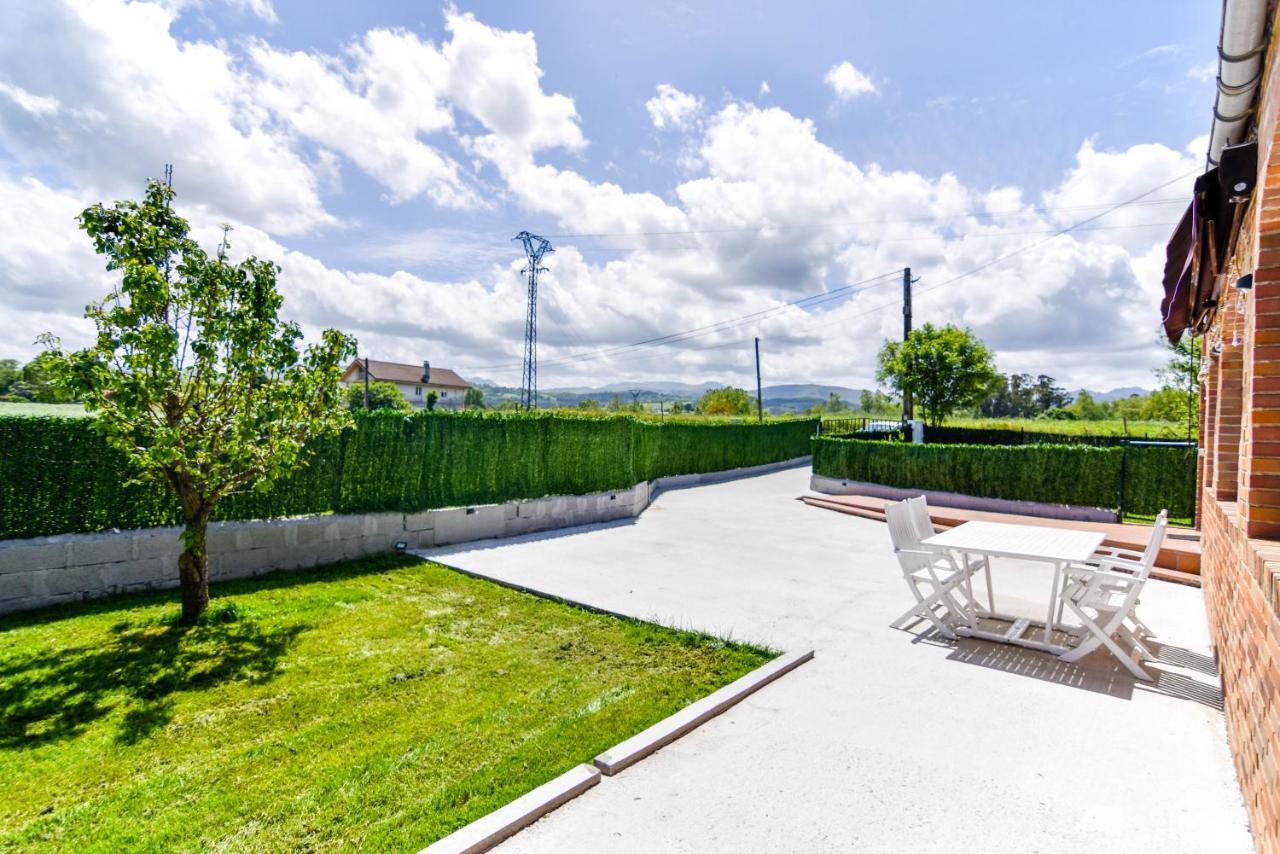 Comoda Y Amplia Planta Baja Con Jardin Cerca De Todo * Entrambasaguas (Entrambasaguas)