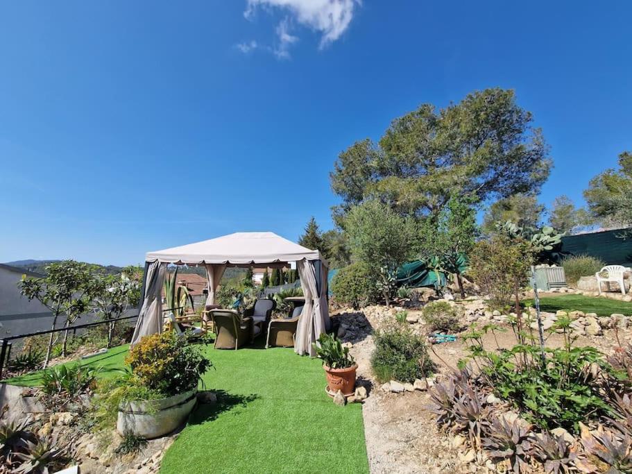 Chalet Le Petit Paradis Olivella