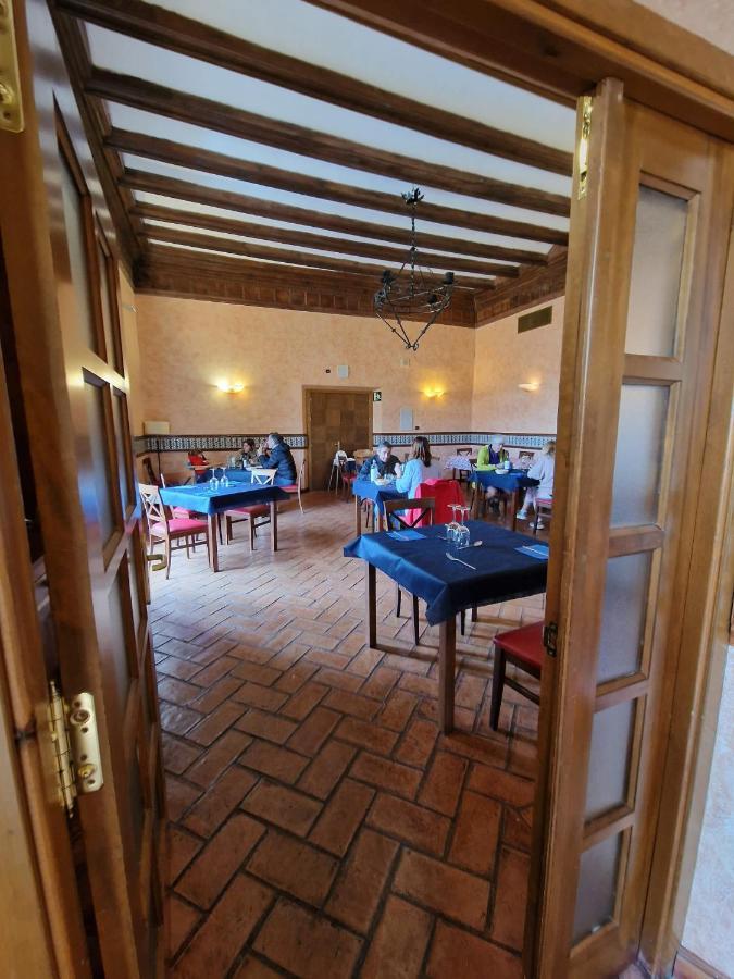 Castillo De 3*