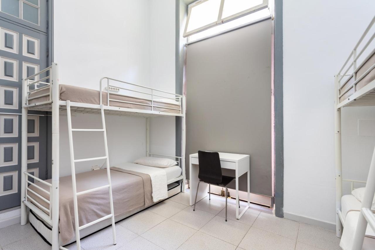 Wanderlust Hostal