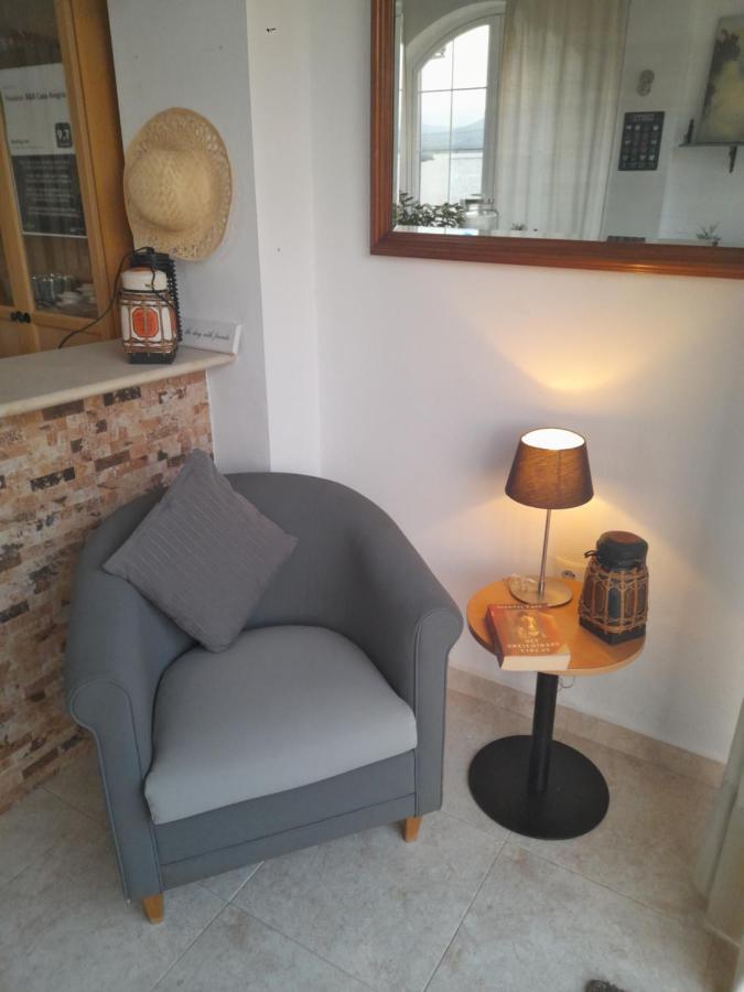 Bb Casa Alegria Bed and breakfast Las Encebras