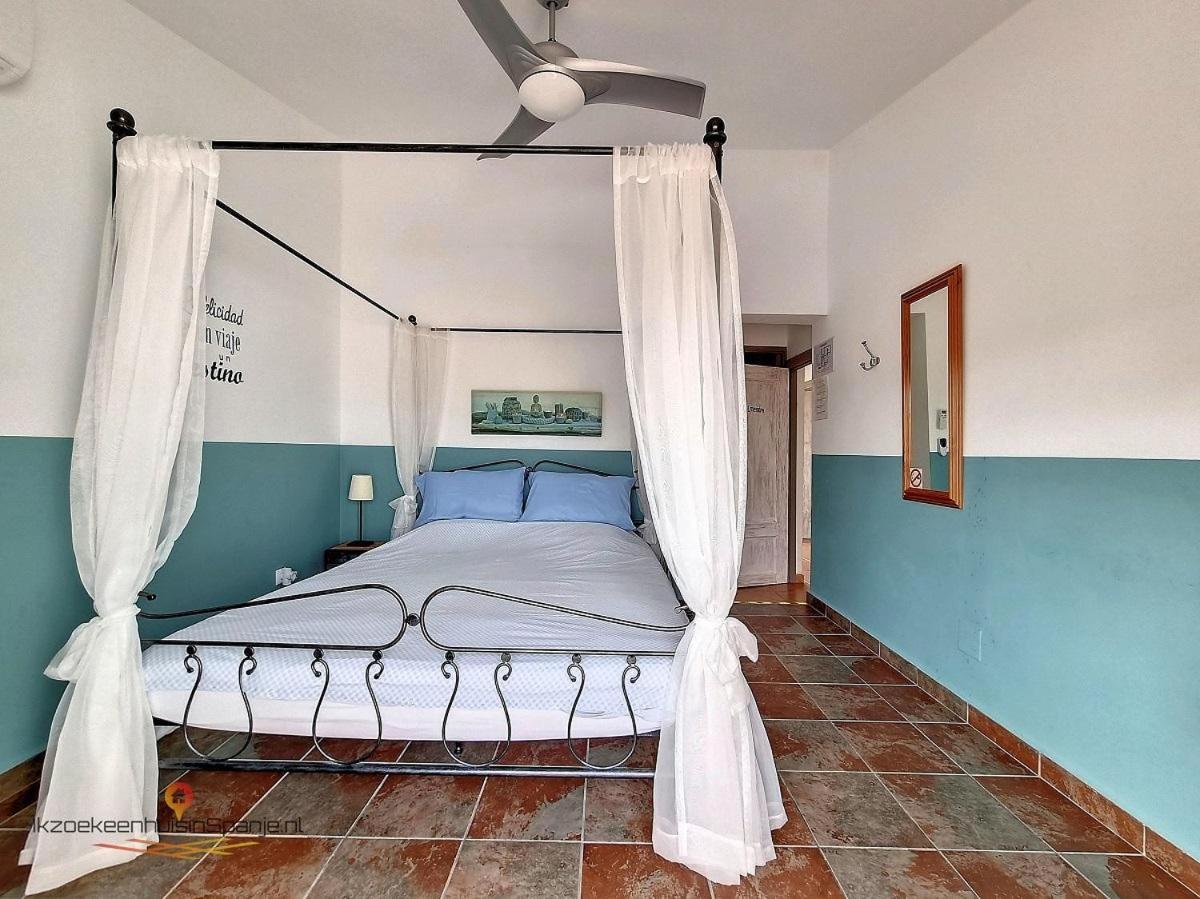 Bb Casa Alegria Las Encebras