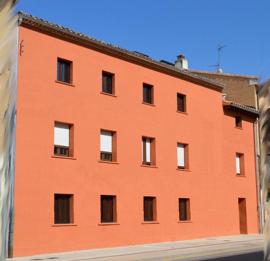 Hostal Gares *