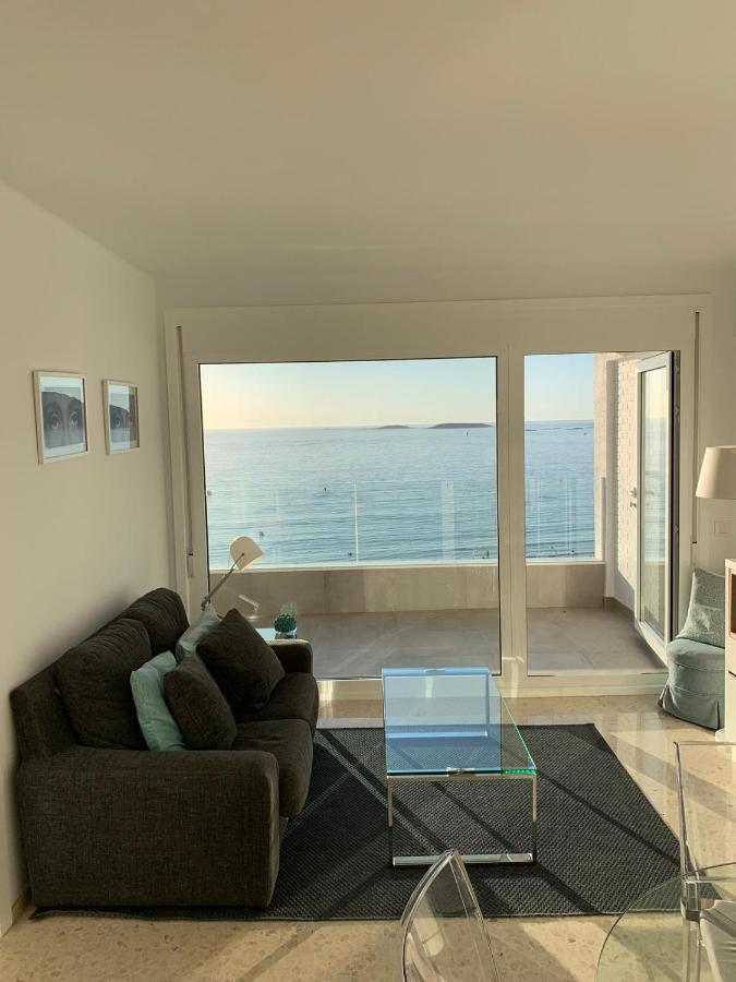 Mirando Al Mar. Playa America Apartment