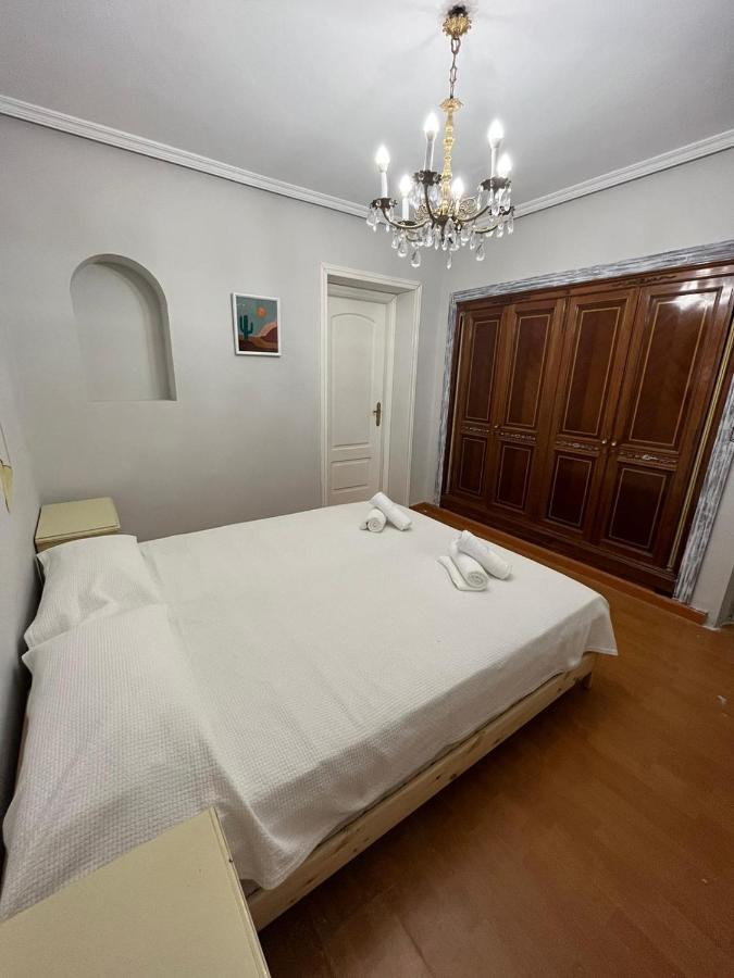 Nogueroles Villa