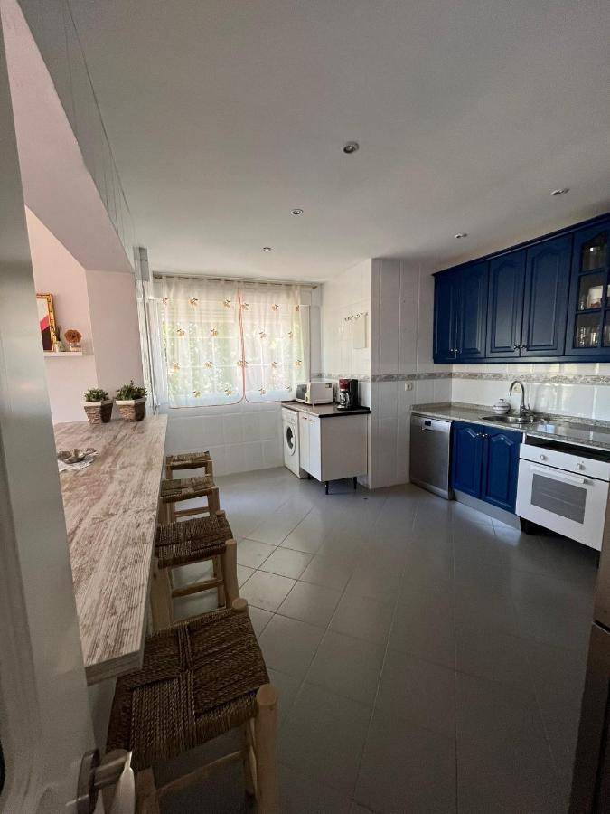 Nogueroles Villa *