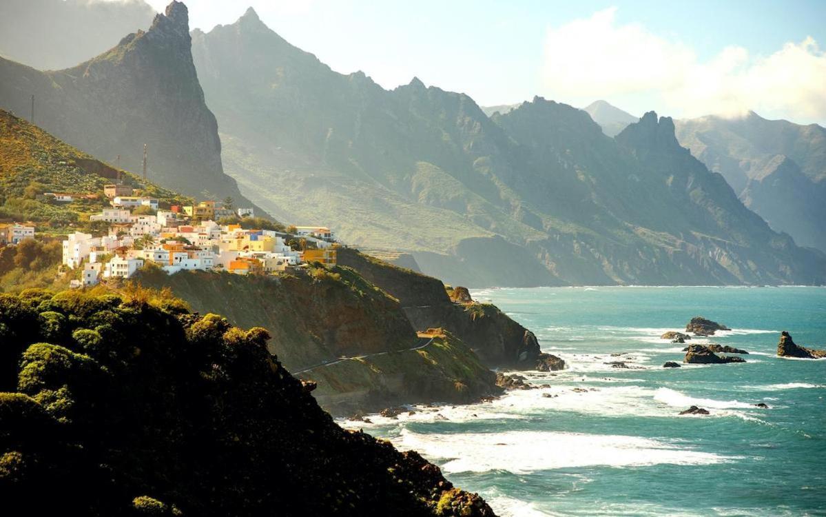 Casa Manolo Acceso Playa - Mountain Trails * Almaciga