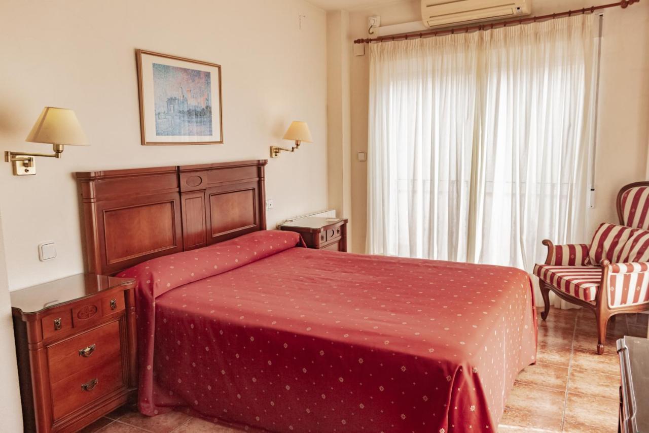 Hotel Tarbena 2*