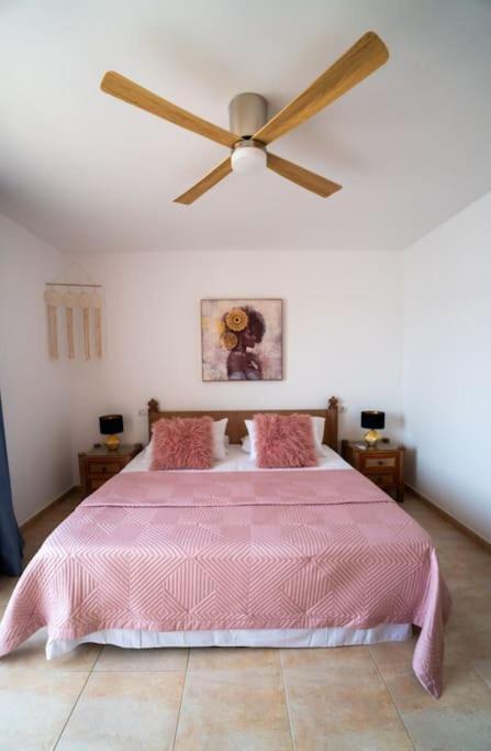 Holiday home Casa Alfred, El Cotillo, One To 150 M Wifi Fiber *