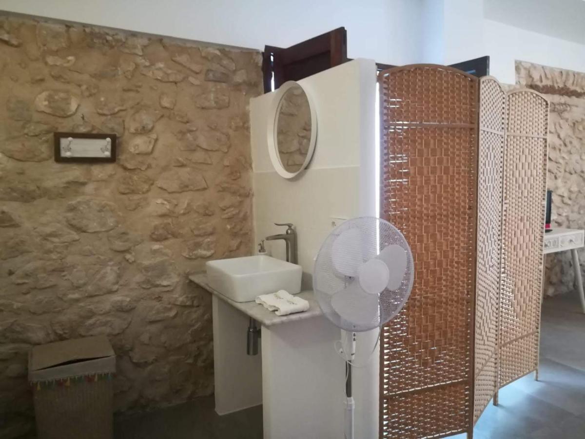 Independiente De 45 M2 Con Banera En Pleno Casco Viejo * Altea