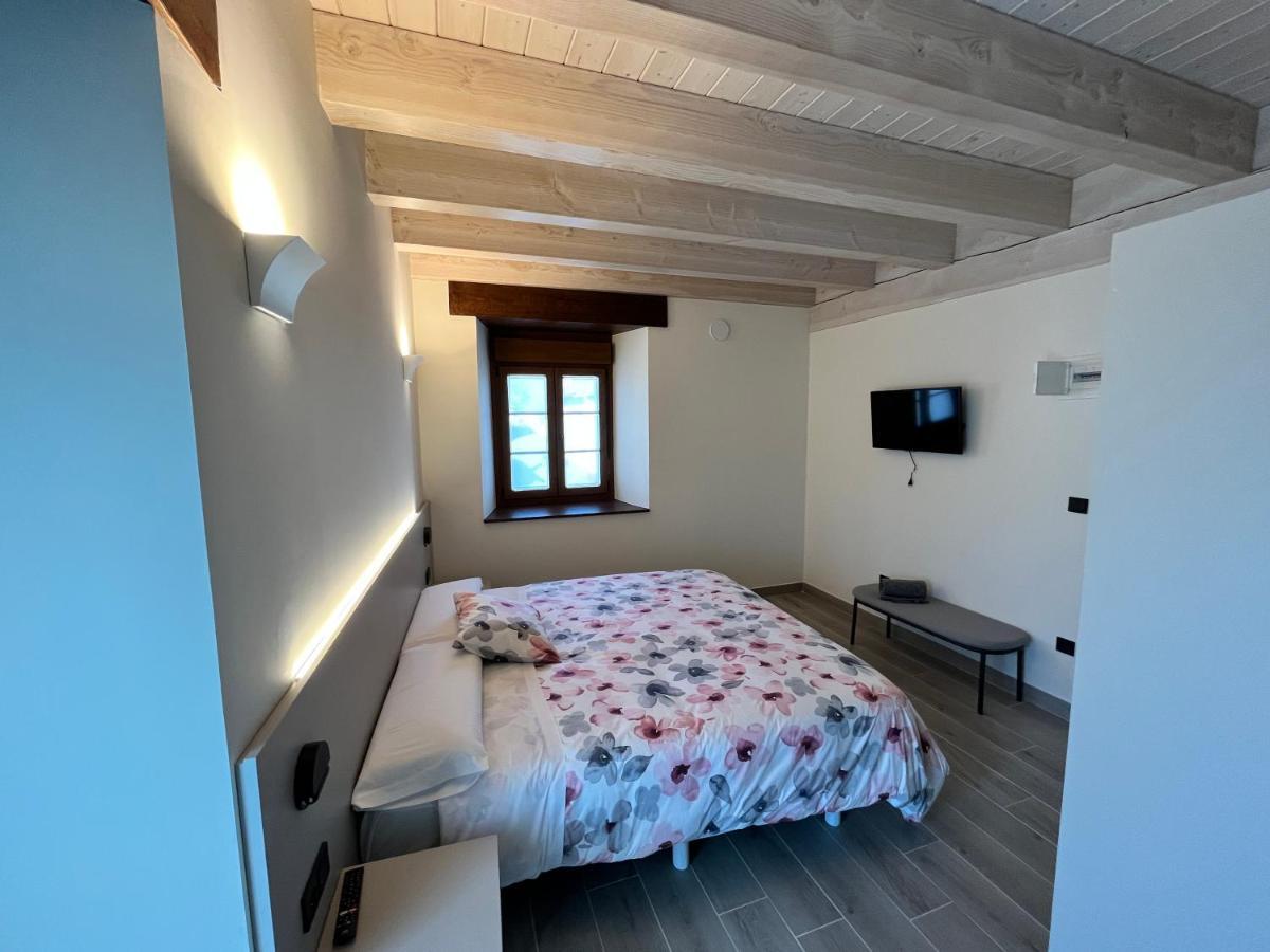 Rural Basque Irati Hotel
