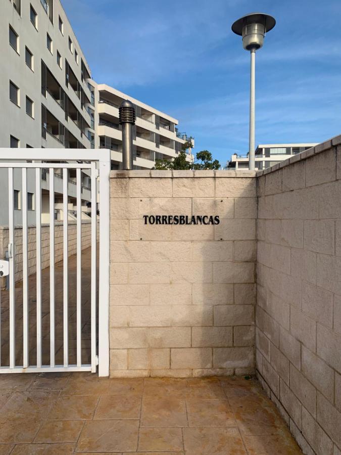 Kione Torresblancas Apartahotel Torrenostra