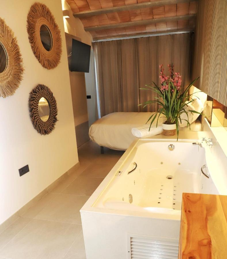 Les Cases Del Mar Apartahotel *