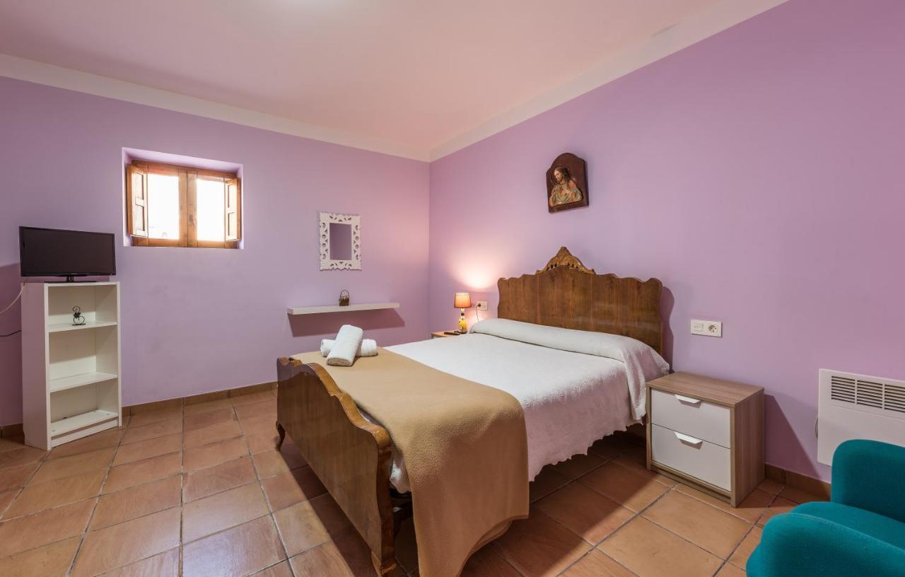 Chalet Rapia. Casa Rosa 2 *