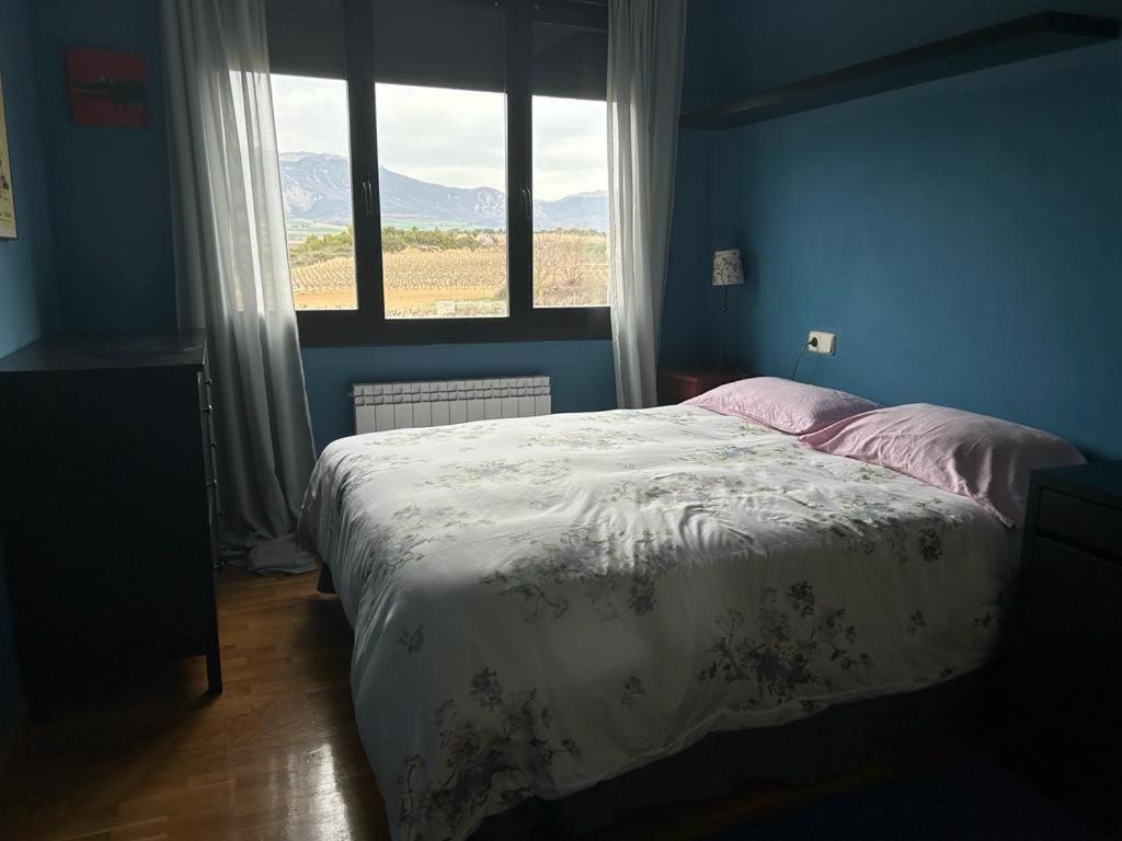 Chalet Four Bedroom With Private Pool In The Heart Of Rioja Alavesa *