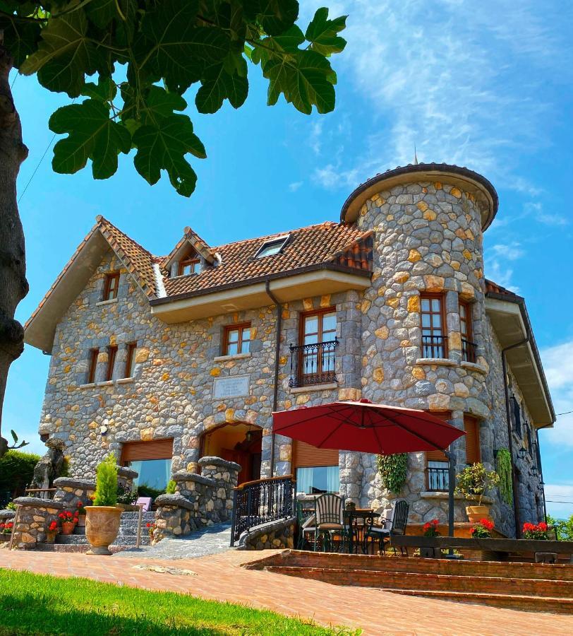La Llosa De Samano Hotel 2*