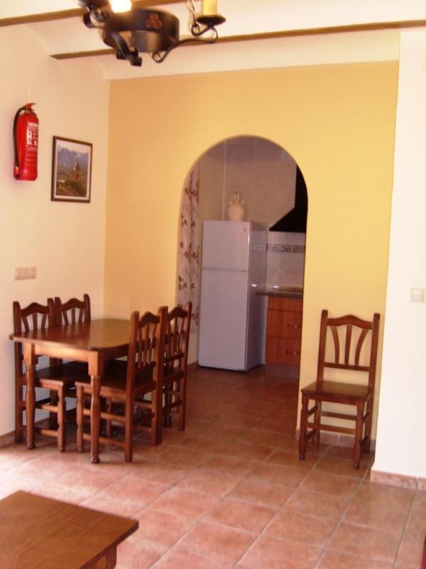 Amable- Yeste * Cortijo Prados
