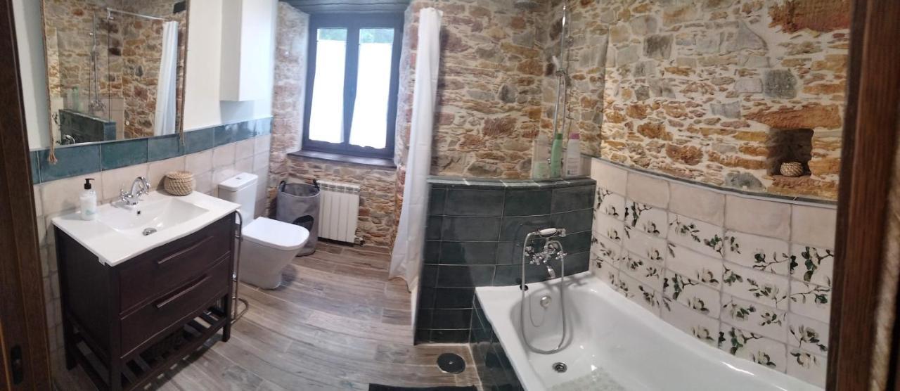 Casa Bagaro Serantes (Asturias)