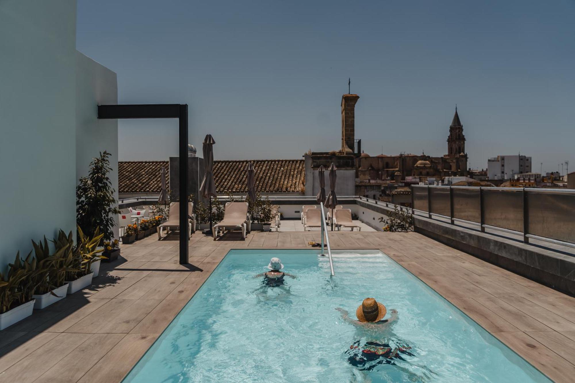 Eszentrico Jerez Apartahotel