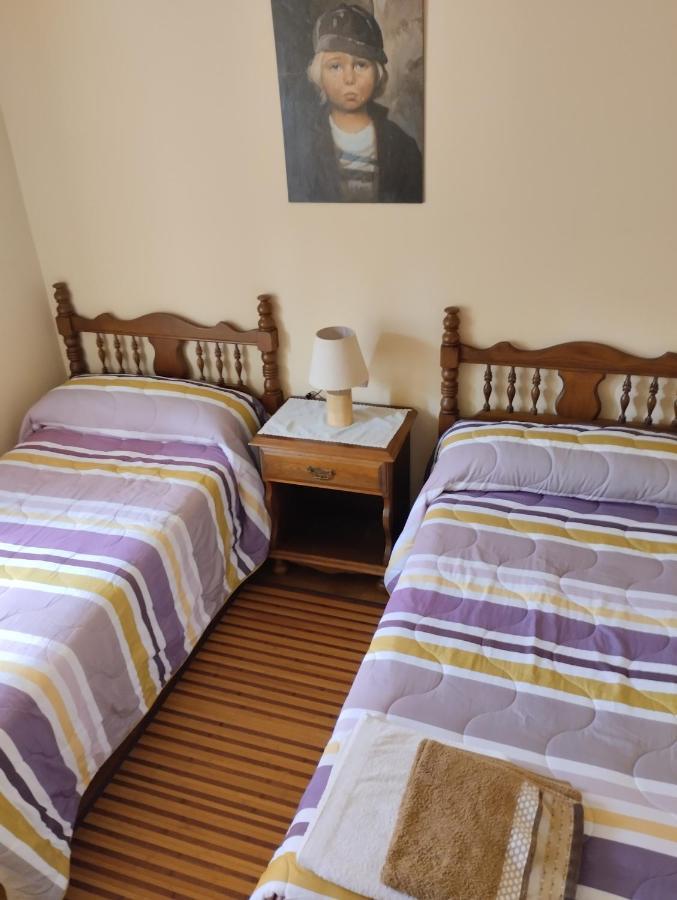 Casa Da Curra-carnota Curra