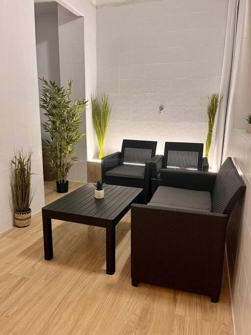 Casa Amplia Y Moderna De 5 Hasta 12 Personas * Puerto de Sagunto