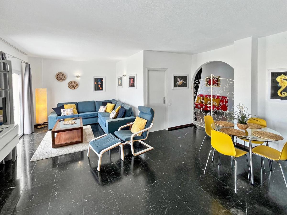 Large Penthouse With Sunny Terrace Apartamento