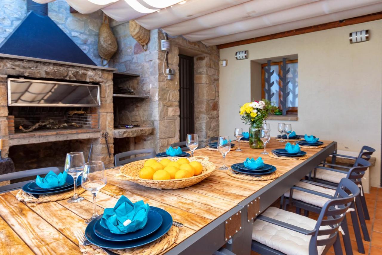 21 Sleeps Private Pool & Bbq Near Barcelona Rocafort (Catalonia)