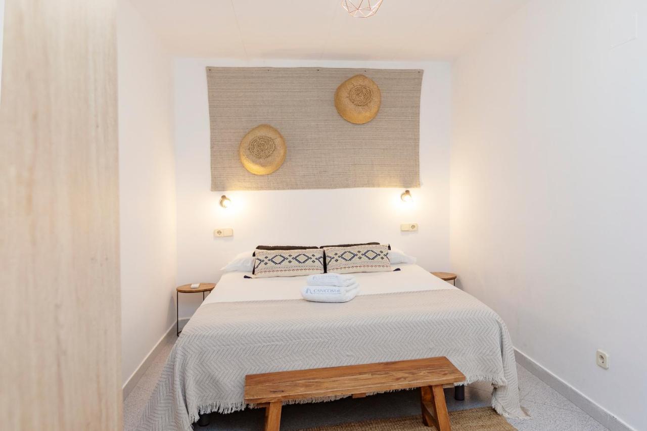 21 Sleeps Private Pool & Bbq Near Barcelona Villa *
