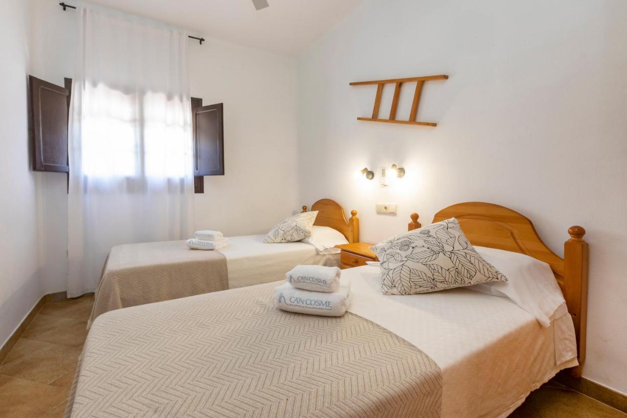 21 Sleeps Private Pool & Bbq Near Barcelona Rocafort (Catalonia)