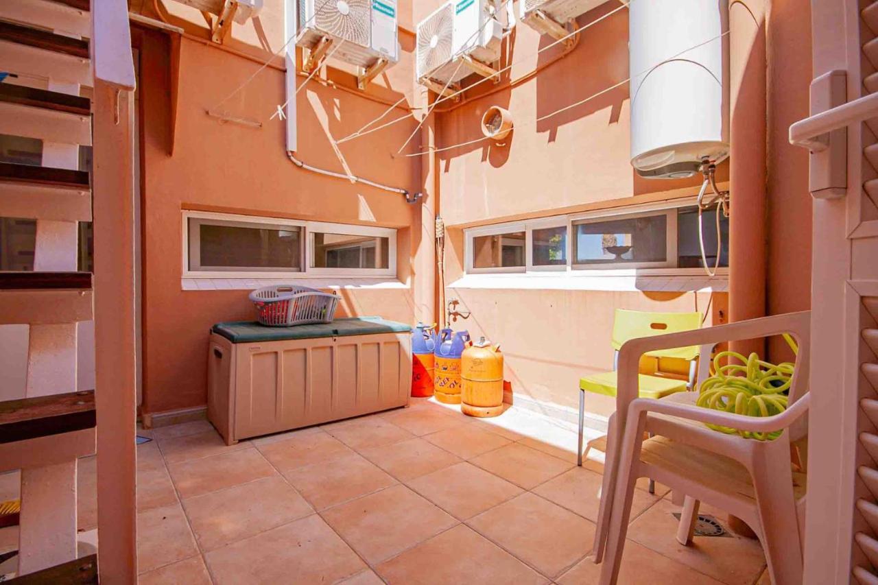 Inmovecos En 1 Linea De Playa Sol12 Holiday home *
