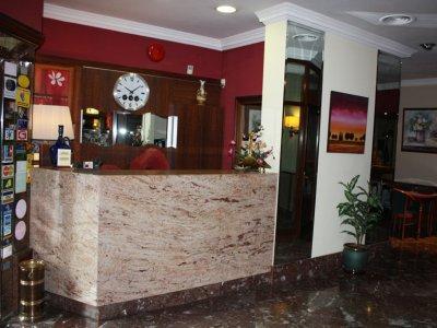 Angeles Hotel