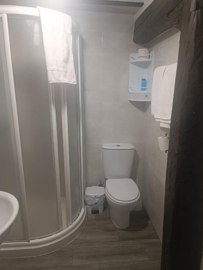 Rural Hotel *