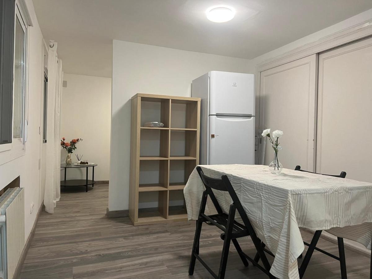 Marbella别墅独立房带泳池 Guest house