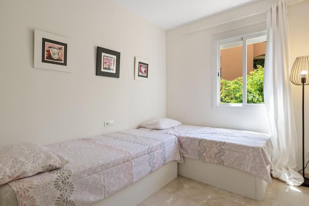 Beautiful 3 Bed Stylish & Cozy - Susanna *