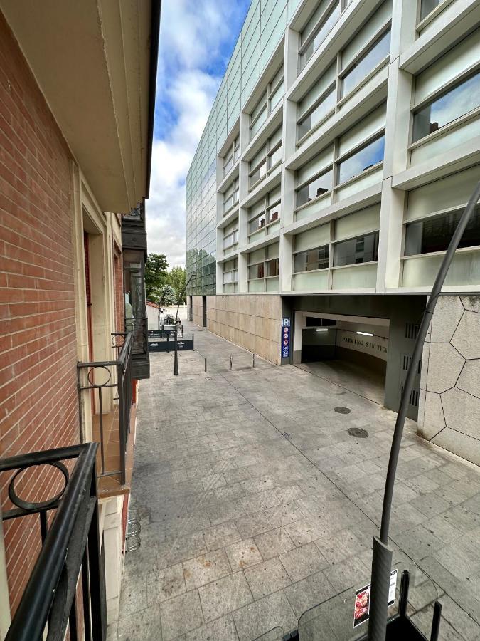 Atuaire San Pablo Rozando El Museo De La Evolucion Humana Parking Incluido