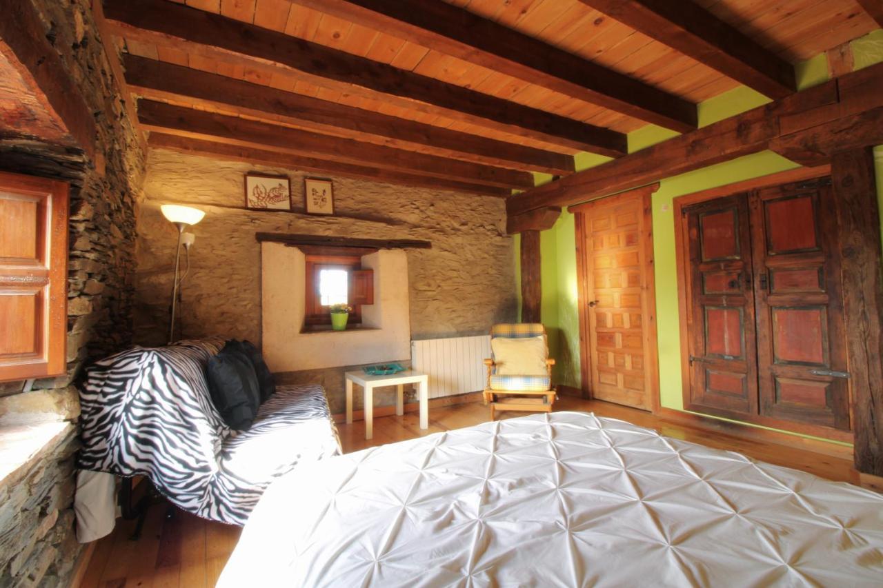 Rural La Encantada En Riaza Becerril (Segovia)