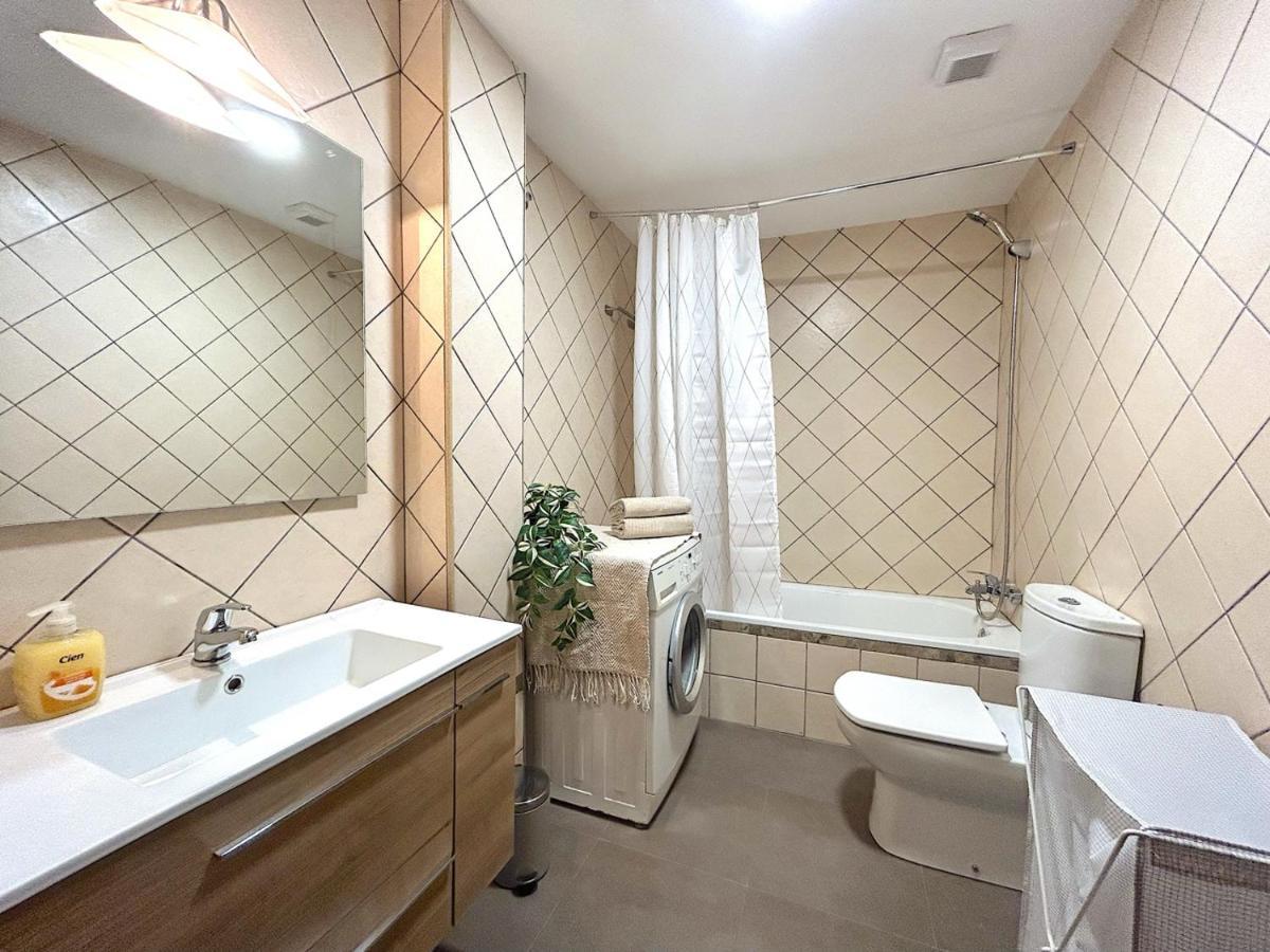 Encantador I Centric Amb Llar De Foc By Rural D'aneu Apartamento