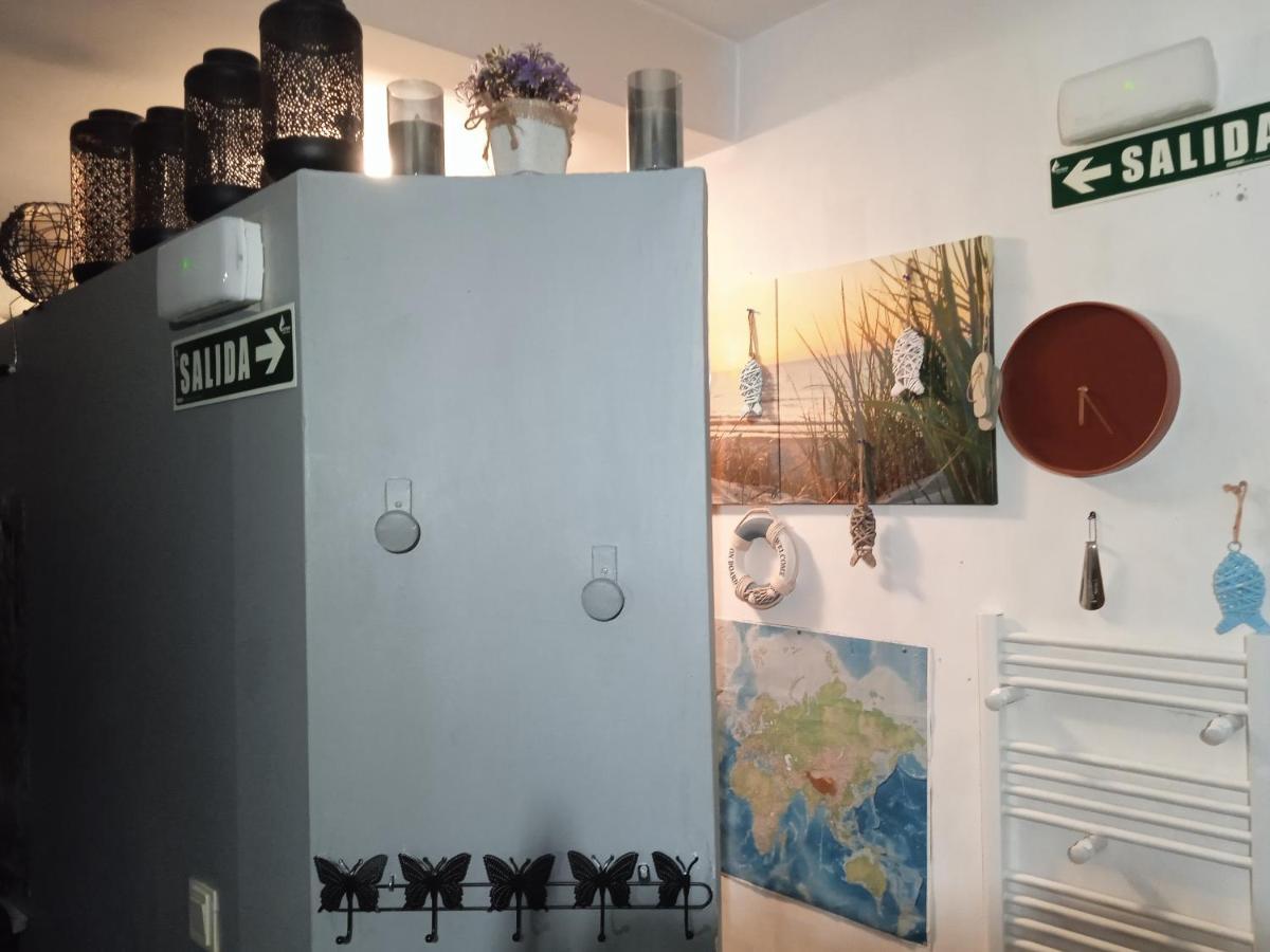Apartamento Bajera-loft No Comfortable Con La Verja En La Entrada,,no Lujosa,vieja,sin Reforma, Con Cedula De Habitabilidad Preparada Para Alojamiento No No Hostal No Apartamento El Precio Coincide Con Calidad Y Calificaciones Trato Familiar,como En Tu Cas Pamplona