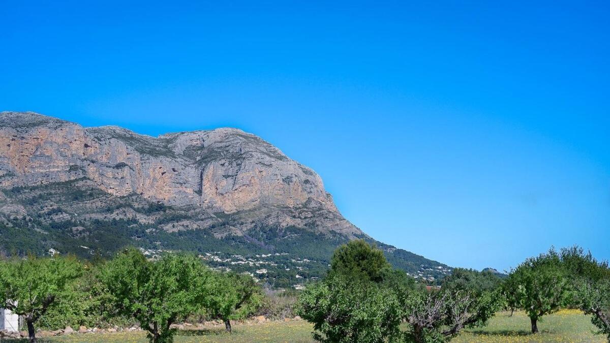 Сasa de vacaciones Beautiful Chalet With Garden On The Costa Blanca Muntanya la Sella