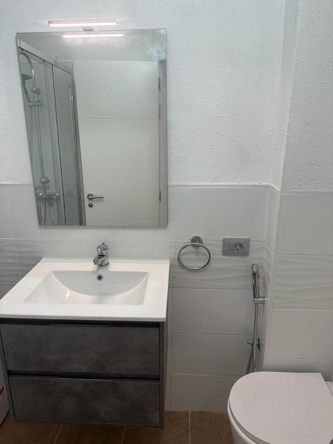 Alexander Home, Cristianos Apartment Arona (Tenerife)