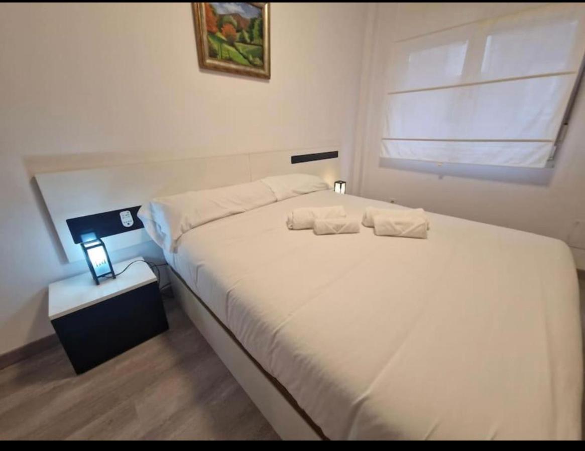 Con Terraza Y Parking Apartment
