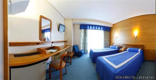 Hotel Colon Tuy Tui