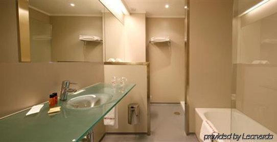 Hotel Colon Tuy
