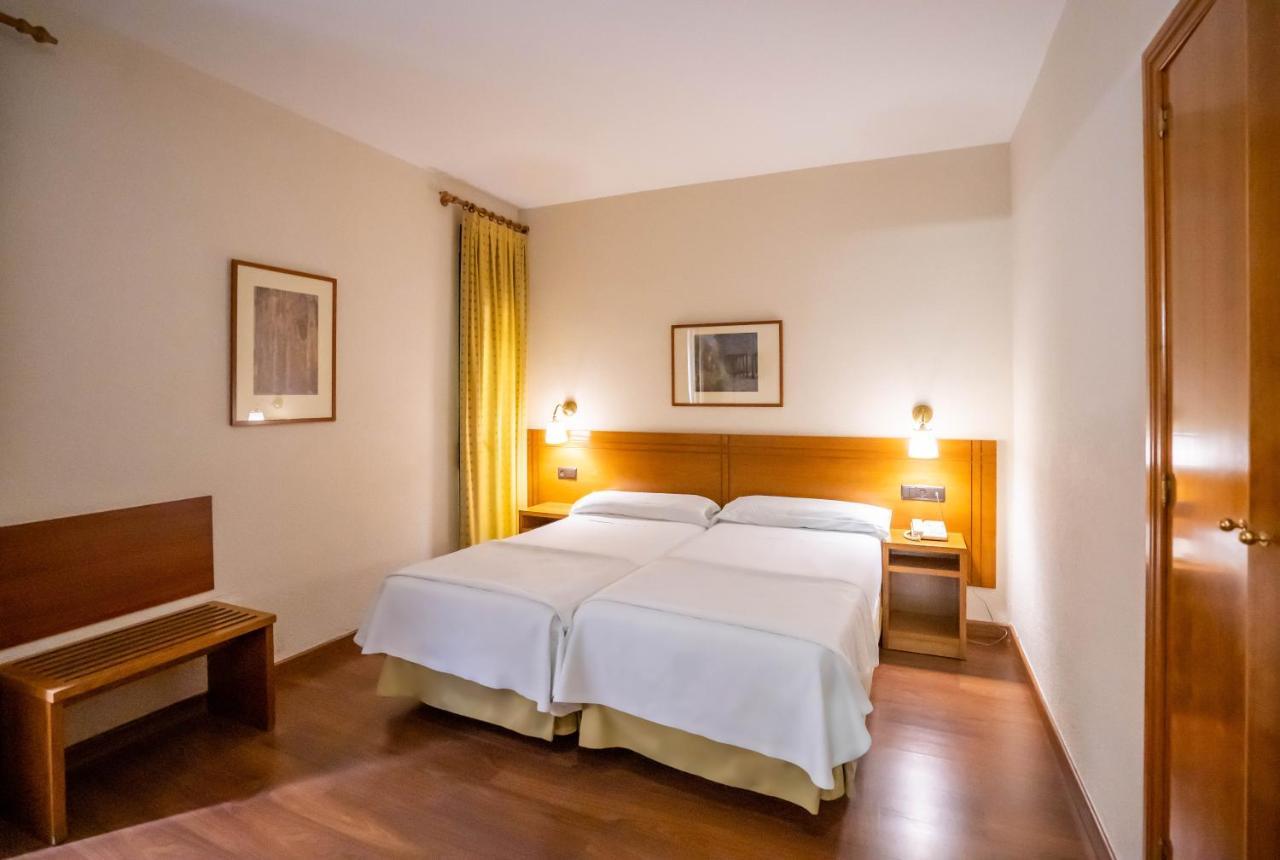 Hotel Yit Conquista De