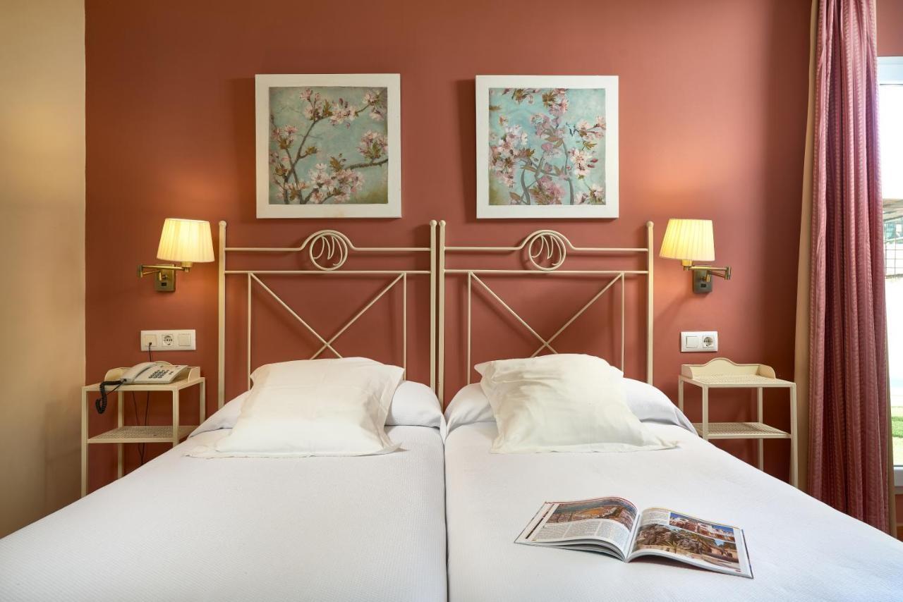 Hotel Murillo 2*