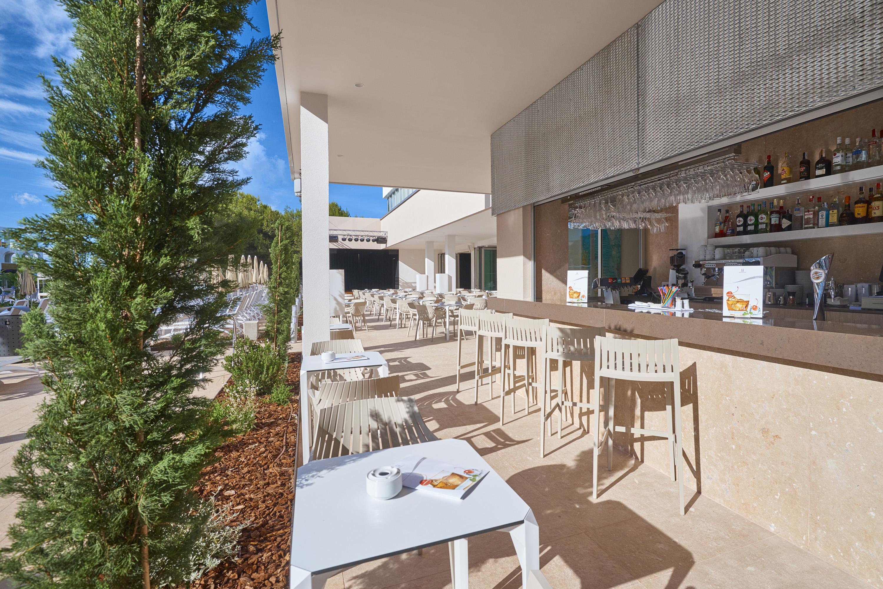 Hotel Hipotels Bahia Cala Millor - Adults Only 4*