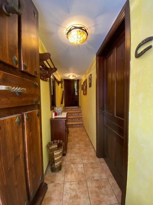 Сasa de vacaciones La Herradura, Acogedora Casa En Montemayor del Rio