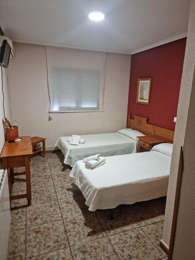 Hnos. Jimenez Calera y Chozas