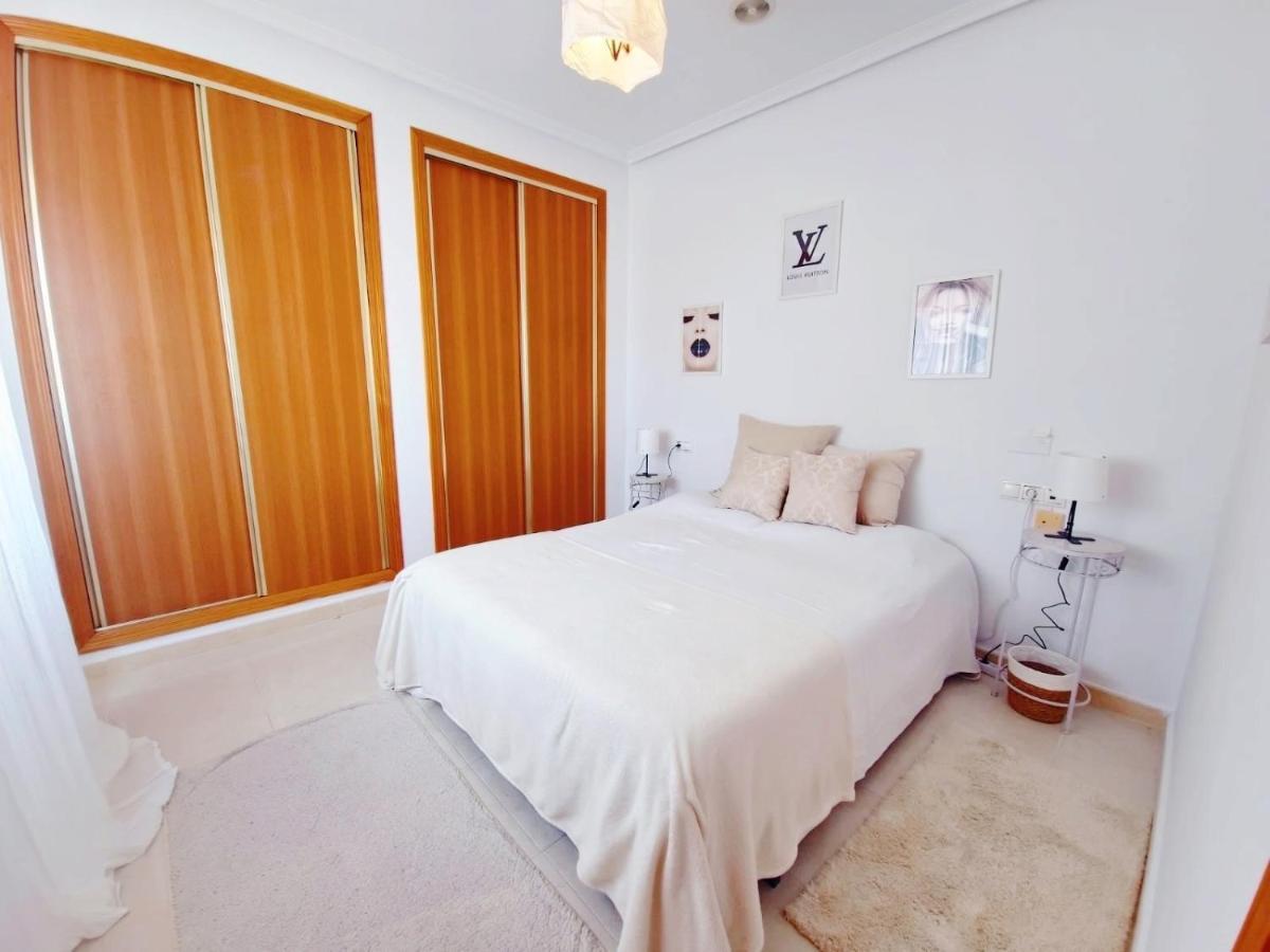 The Prestige Atico Con Barbecoa Apartamento Torrevieja